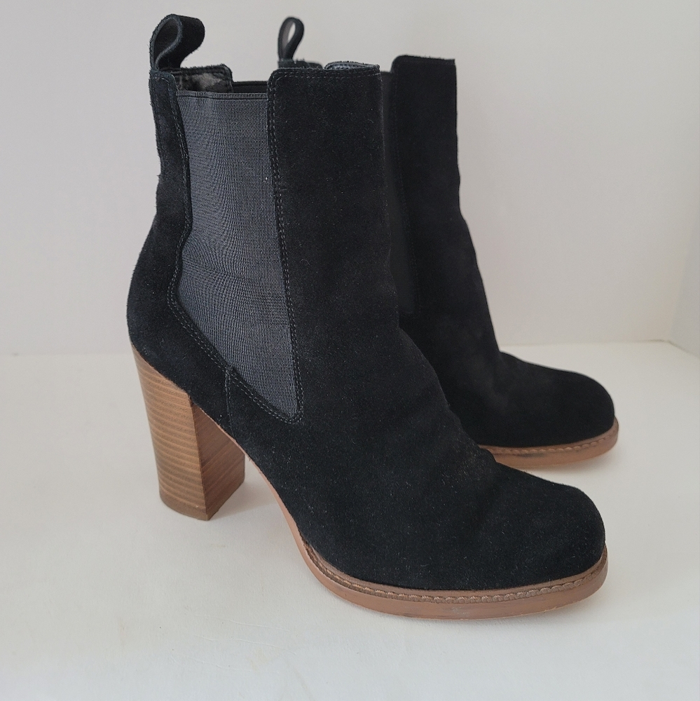 Marc Fisher Black Suede Leather Ankle Booties Block Heel Round Toe Size 8